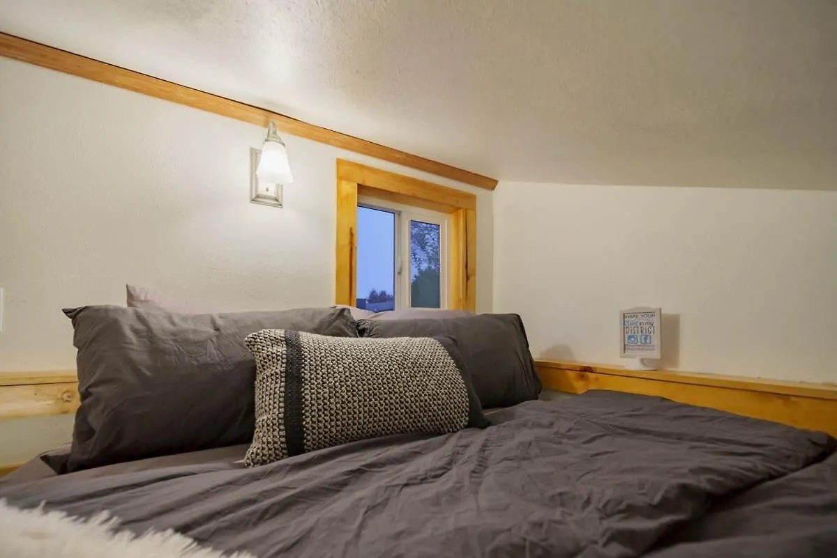 #Stayinmydistrict Overlook Backyard Tiny Suite Portland 0*,  United States