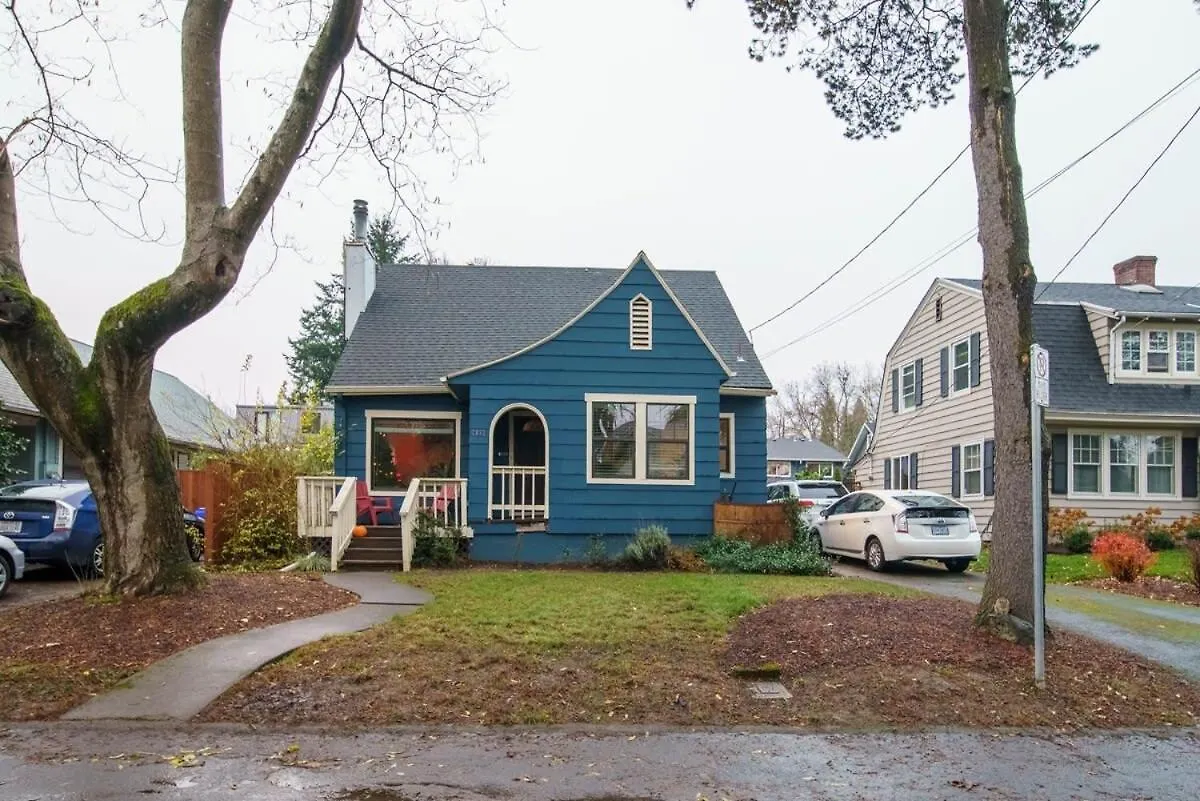 #Stayinmydistrict Overlook Backyard Tiny Suite Portland